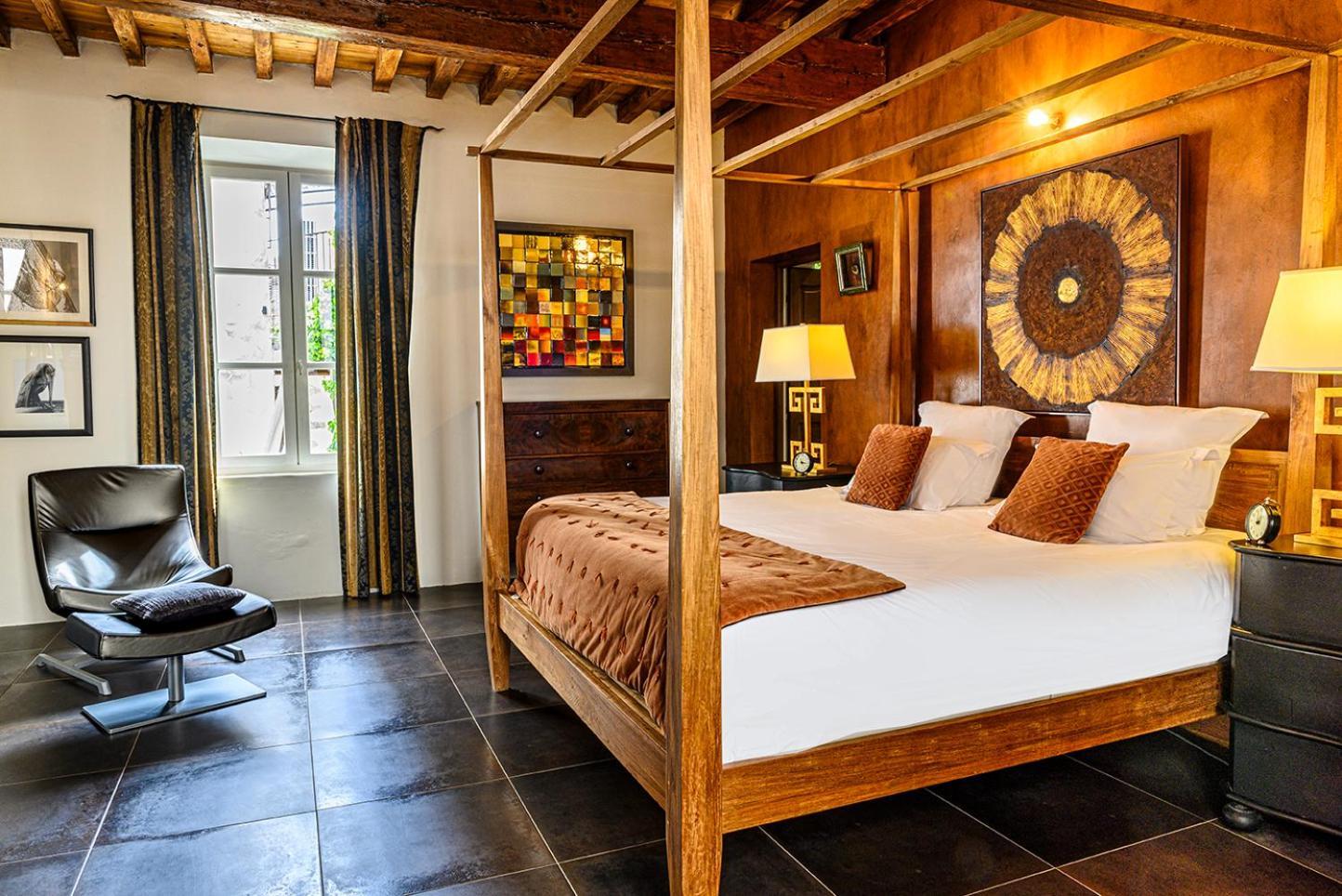 Palais Aoma, Hotel Particulier De Luxe En Provence LʼIsle-sur-la-Sorgue Екстериор снимка